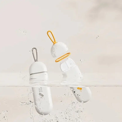 Portable mini pill organizer