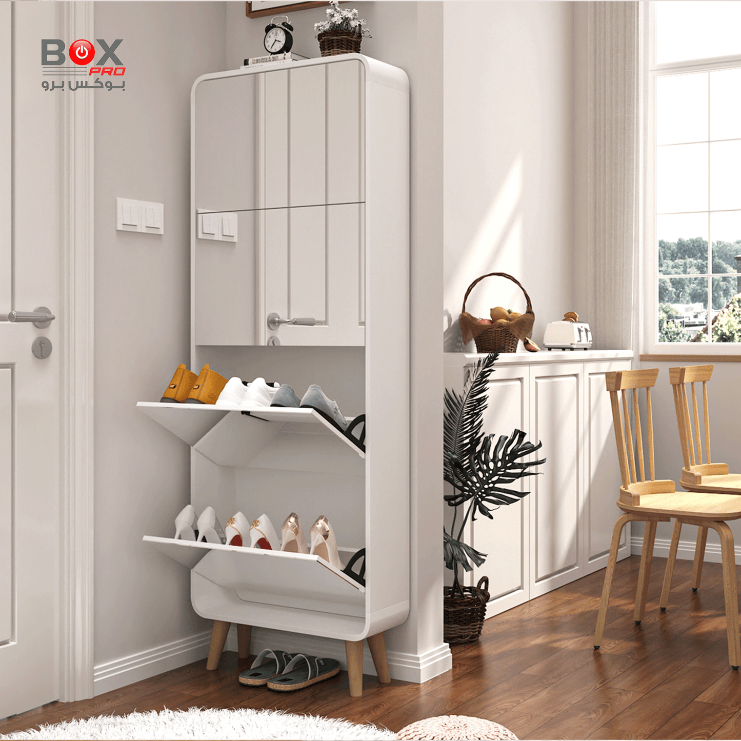 Large shoe cabinet with mirror