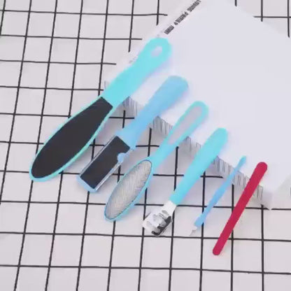 Professional nail care and cuticle removal set